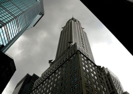 Loans for commercial and multifamily buildings fell 25% in Q4
