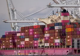 Mortgage rates ease as economic data flashes recession warning