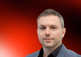 Former Meta executive takes over as Redfin CEO
