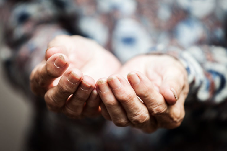 Know these IRS rules for deducting last-minute charitable gifts