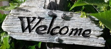 13 knockout examples of how to write an agent bio