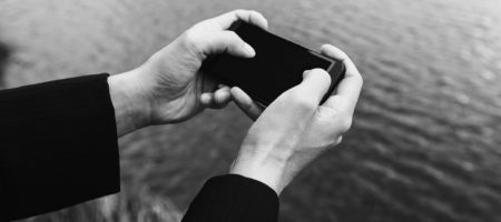 Female Realtors barraged with salacious phone calls, texts