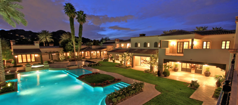 Luxury listing of the day: Sprawling 11-bedroom estate in Paradise Valley, Arizona