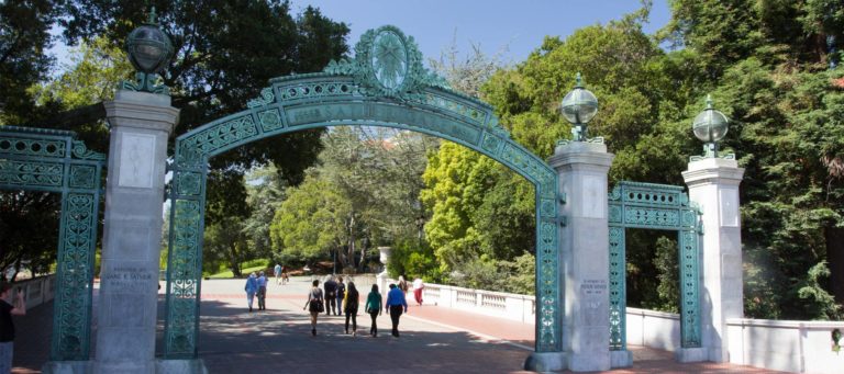 Florida college students may be eligible for real estate scholarship