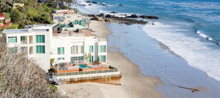 Despite price tags, luxury home sales up in LA submarkets