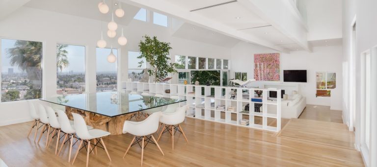 3-D home of the day