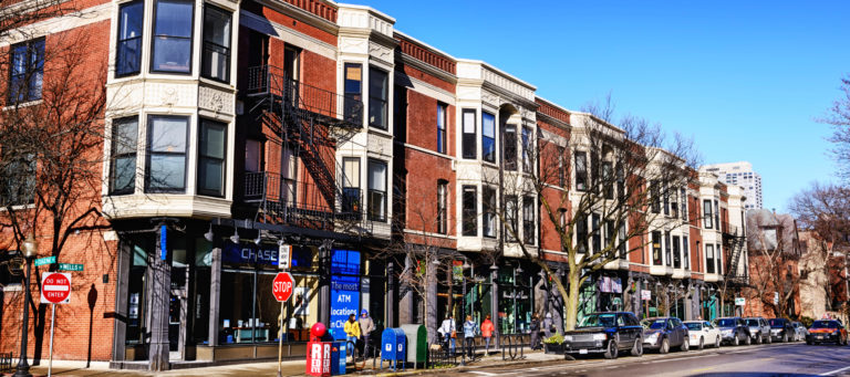 Seasonal impact of rent in Chicago
