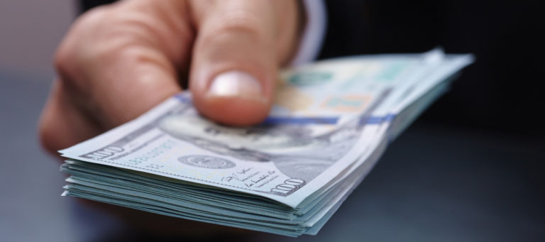 An experiment reveals how commission-cutting benefits no one