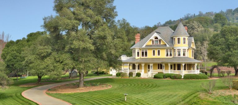 Luxury listing: Victorian estate on massive acreage