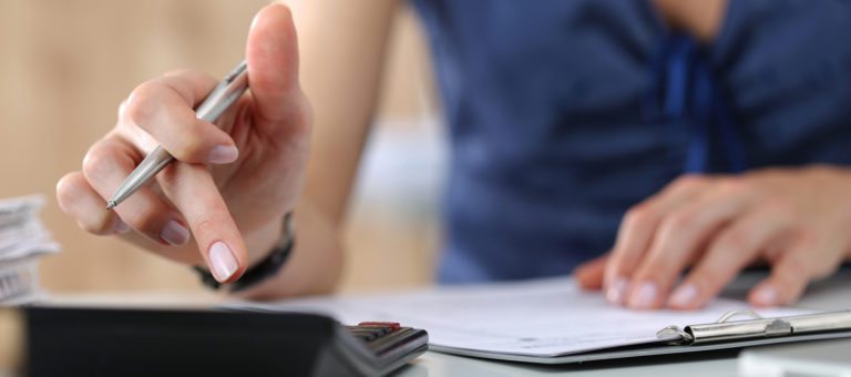 5 tips for setting your 2022 real estate marketing budget