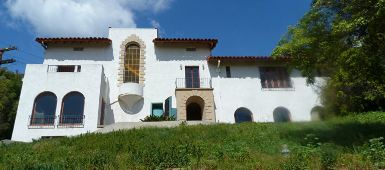 How would you sell a 'murder house'?