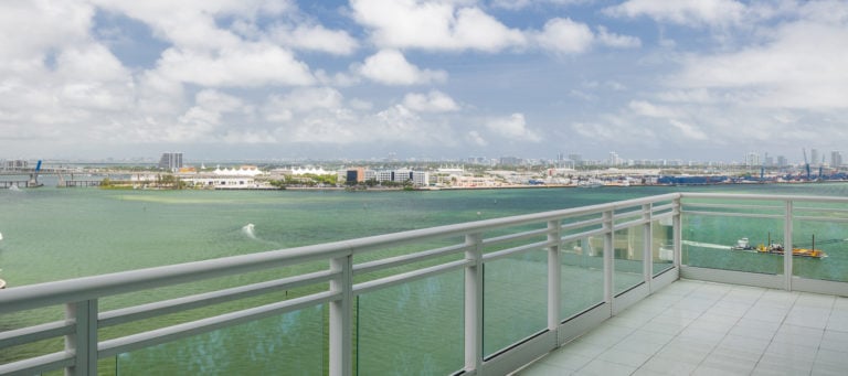 Luxury listing: rare views on the Brickell Key