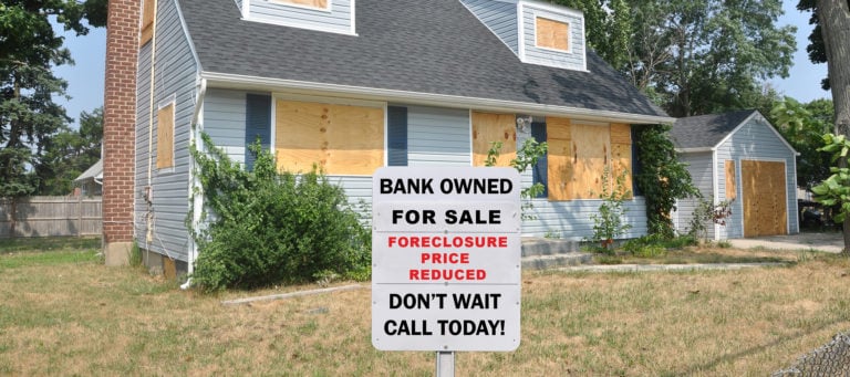 Foreclosed homes fall to lowest level since before recession