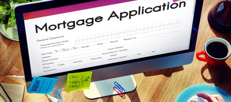 Mortgage applications slump as demand for refinancing wanes