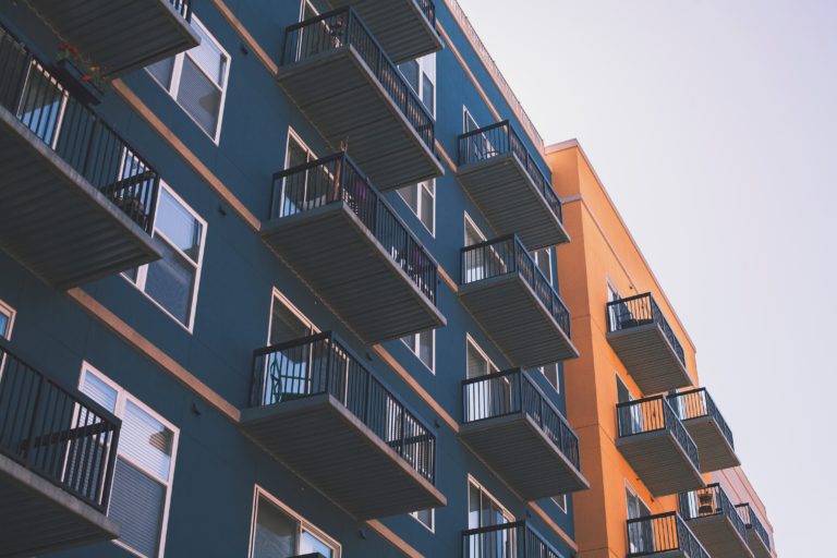 Americans' rent rose at fastest rate in nearly two years: Zillow