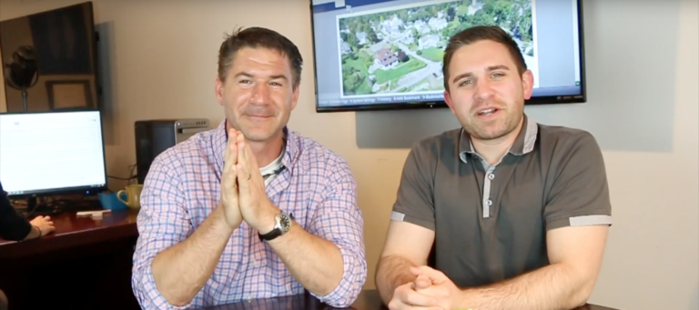 Should real estate agents make name tags part of their daily routine?