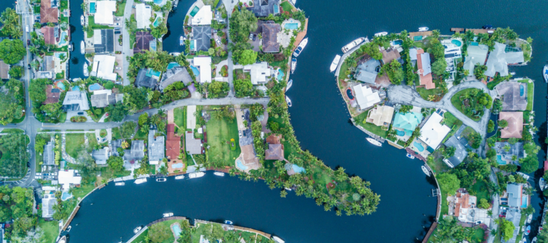 The top 10 metros for real estate and sales jobs, according to Abodo
