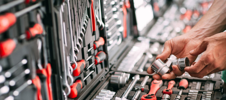 7 home maintenance tasks sellers must do before listing