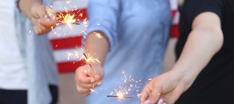 8 dos and don'ts of Fourth of July real estate marketing