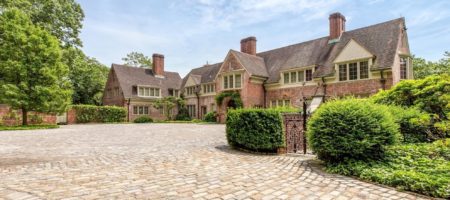 A Rockefeller heiress’s former estate lists for $30M