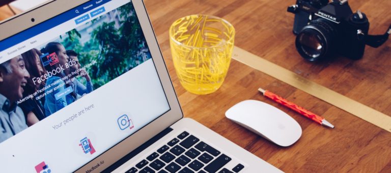 Facebook to integrate messenger with Instagram and WhatsApp