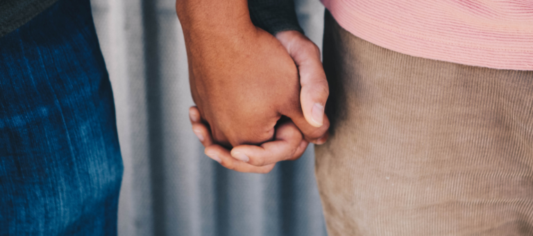 Lesbian and gay homebuyers are typically 45 and earn $91K: NAR