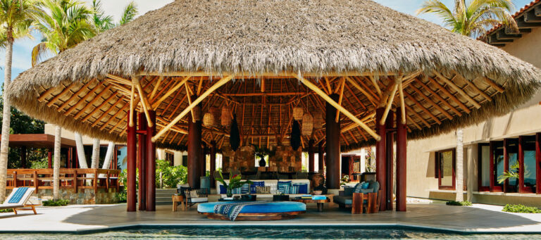 Airbnb launches new luxury service for high-end properties