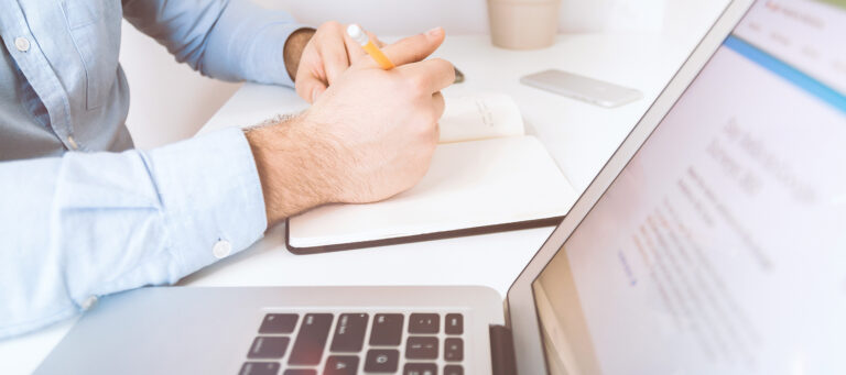 Use artificial intelligence to improve your lead conversion rate