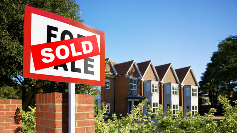 Fewer homes sell in August than last year, a first since pandemic boom