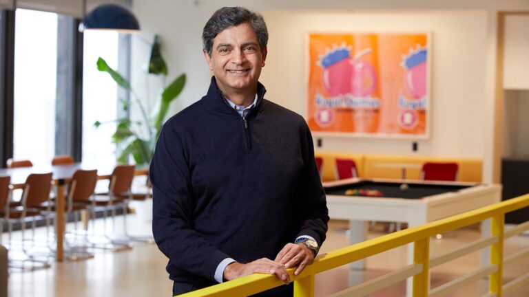 After a tumultuous 2019, WeWork has a new CEO