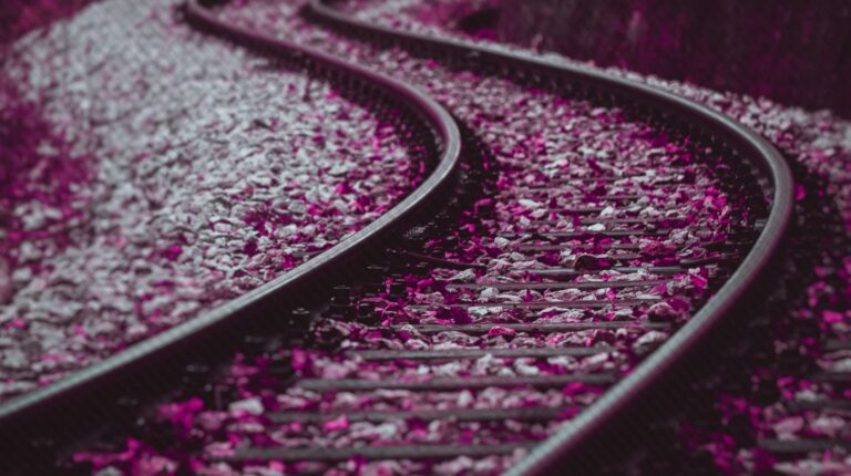 6 rules for keeping the deal on track every time