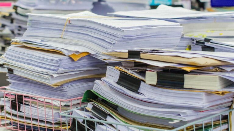 Half of big lenders still get most mortgage applications on paper