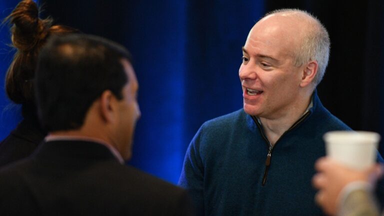 Realogy CEO to franchisees: 'Play offense and defense'