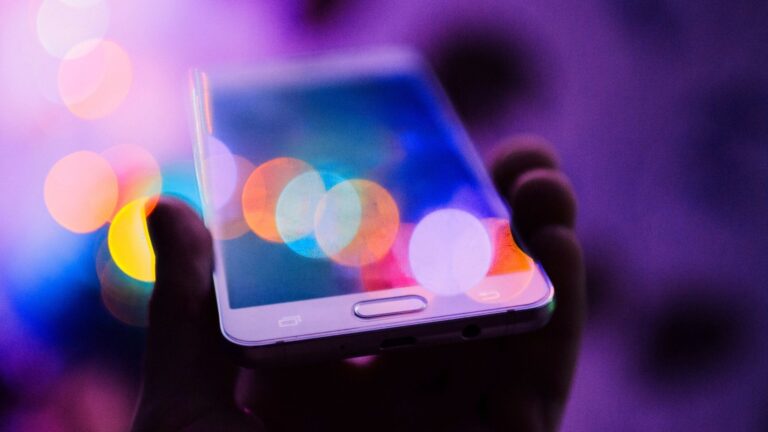 What should agents post? 5 social media guidelines for 2020