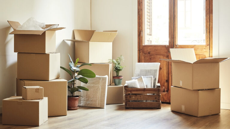 More than 1 in 5 Americans moved or know someone who moved during the pandemic