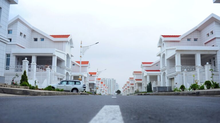 The ugly history of race and U.S. real estate