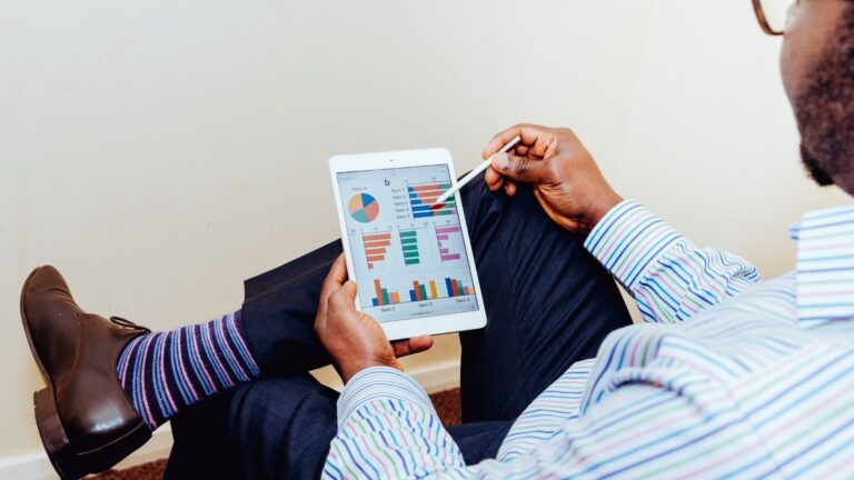 NAR, Morgan Stanley partner to offer financial guidance for Realtors