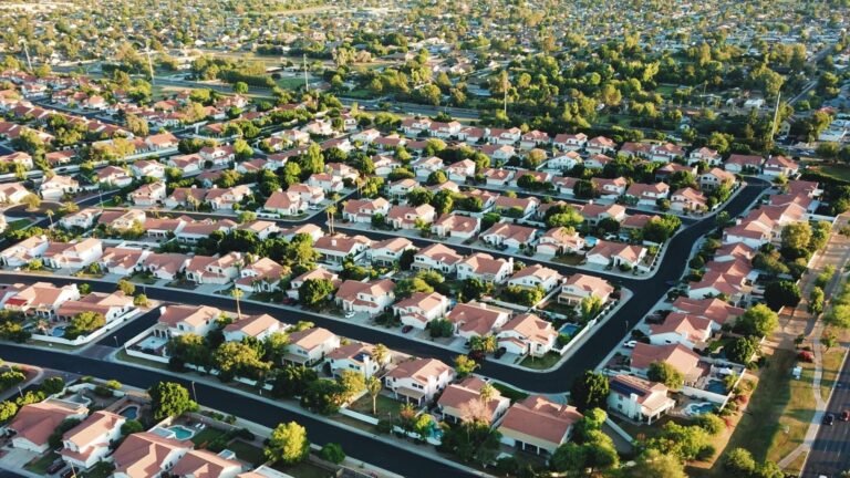 Existing-home sales continue to rise for fifth consecutive month: NAR