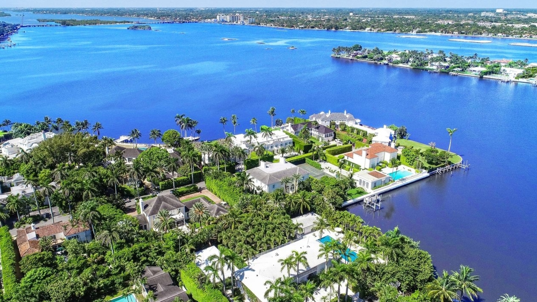 Palm Beach Lot That Held Jeffrey Epstein s Mansion Sells For 26M Inman