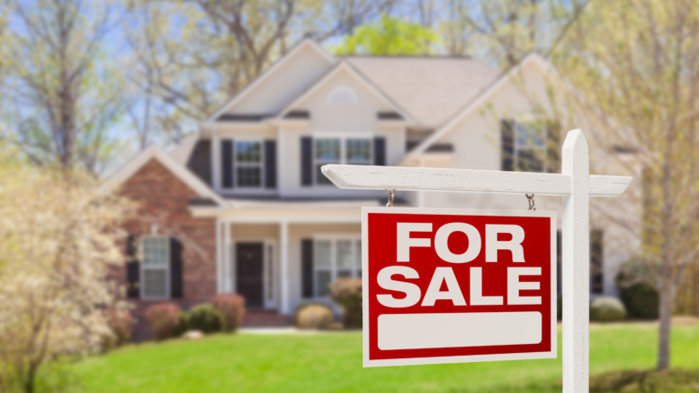 RE/MAX launches First app to help agents find new listings
