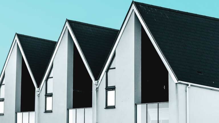 June home sales see largest decline since 2012: Redfin