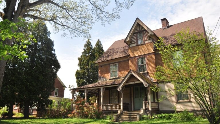 Pending-home sales increase following 2 months of declines: NAR