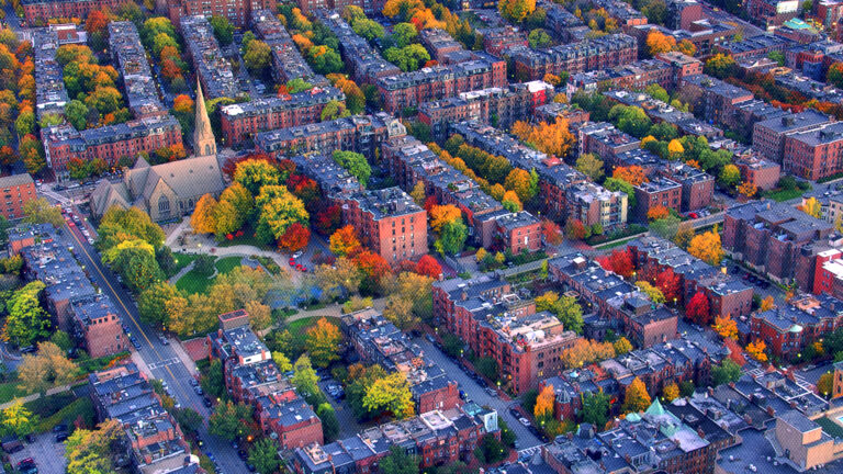 How pocket listings cast aside minority homebuyers