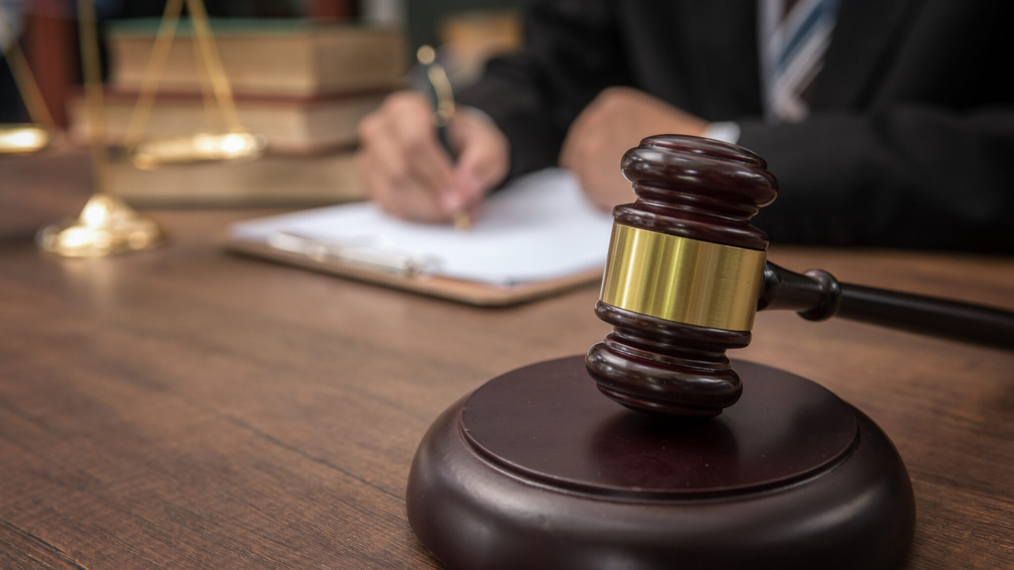 Judge 'Baffled' Why Anywhere Won't Give Up NAR Commission Rule Docs ...