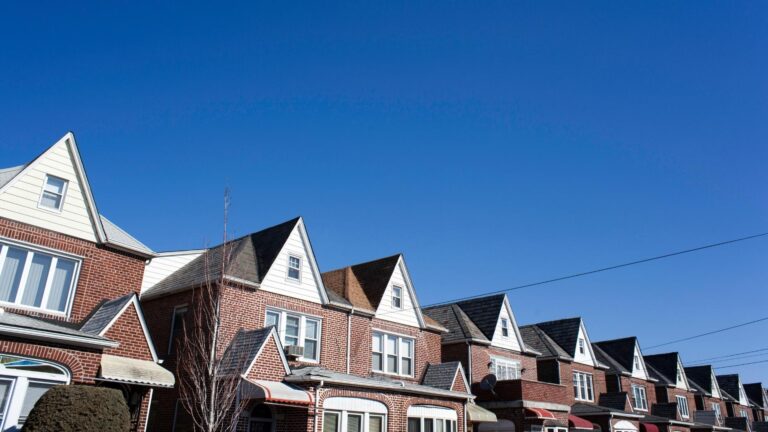 Opendoor vs. Zillow: Pricing is a 'competitive advantage for iBuyers'