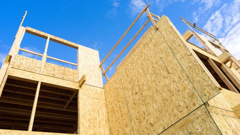 New home sales hit 2-year low, falling well short of expectations