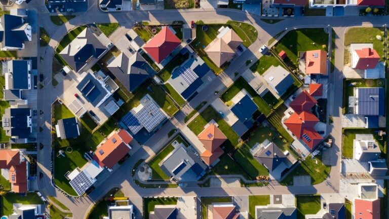 Existing home sales drop for 6th straight month: 'Not a recession'