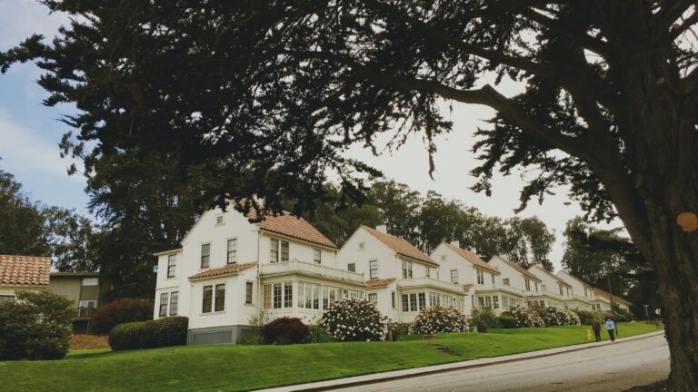Home prices grow in 90% of metros as Silicon Valley breaks $2M ceiling