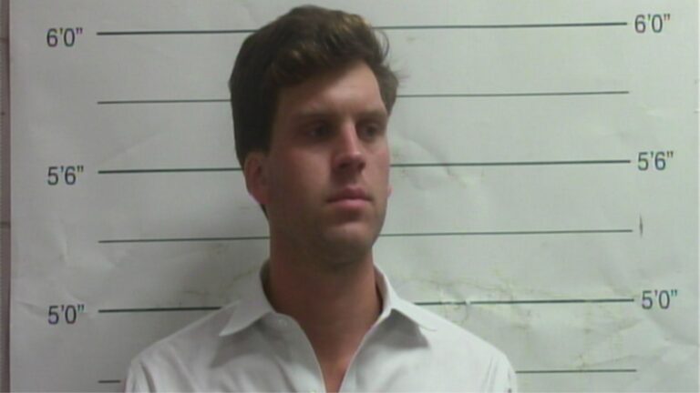 Baton Rouge agent gets 30 years for beating 60-year-old man to death