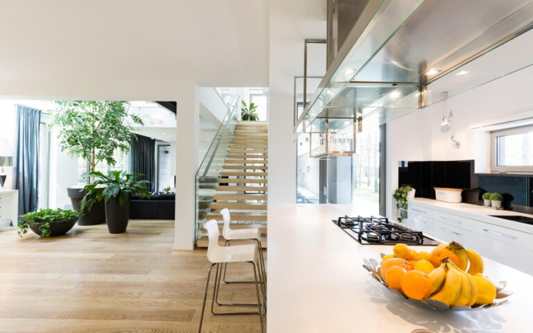 Selling out: Your blueprint to winning multimillion-dollar listings